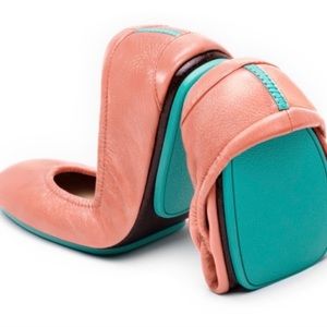 Tieks Peach Poppy